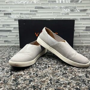 Vionic Ladies Canvas Pewter Slip In Shoes